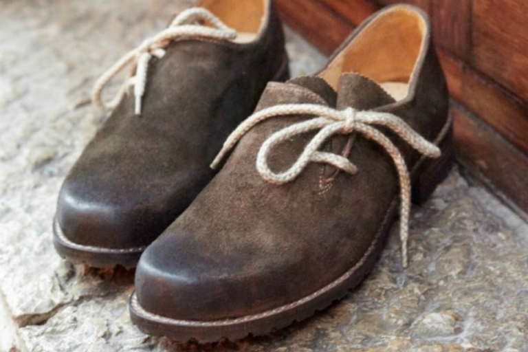 How to Find the Best Oktoberfest Shoes for Men’s Lederhosen Traditional Dress