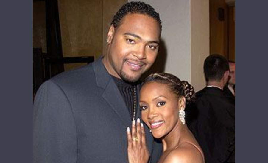 Who is Christopher Harvest married to?