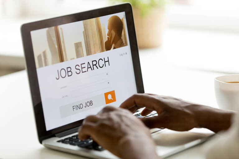 Niche Job Boards and Specialized Websites for Gulf Job Seekers