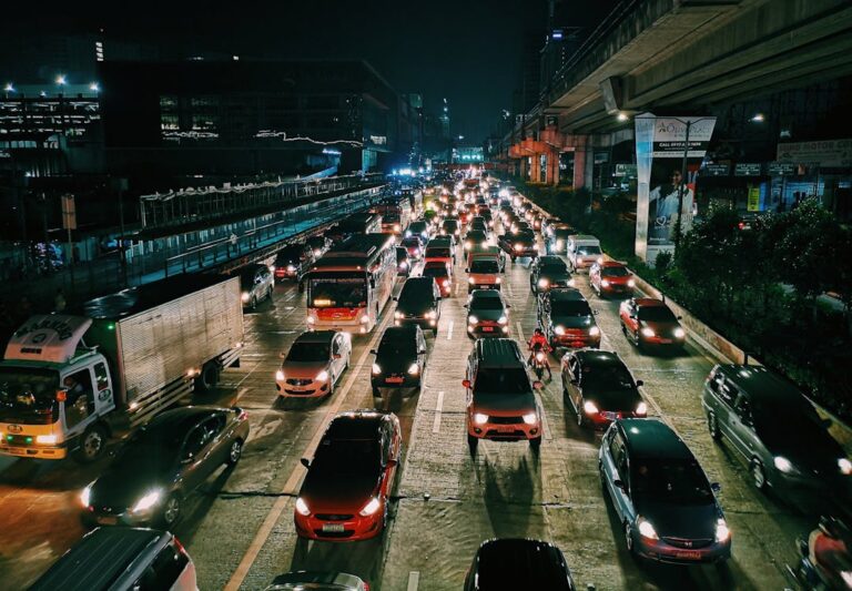 Effective Traffic Hacks To Help You Avoid Gridlock